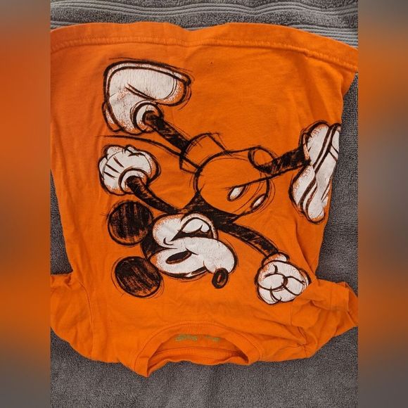 Mickey mouse 3T shirt bundle - Picture 2 of 9